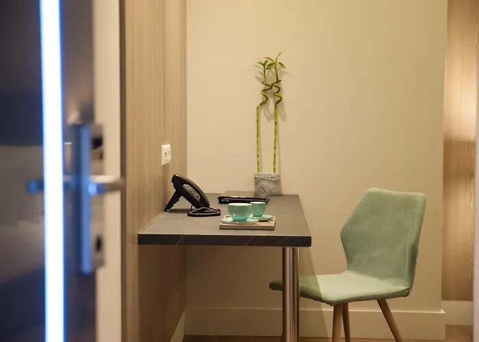 Athens Platinum Rooms And Suites