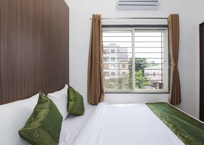 Hotels Close to Airport Treebo Sapphire Studio