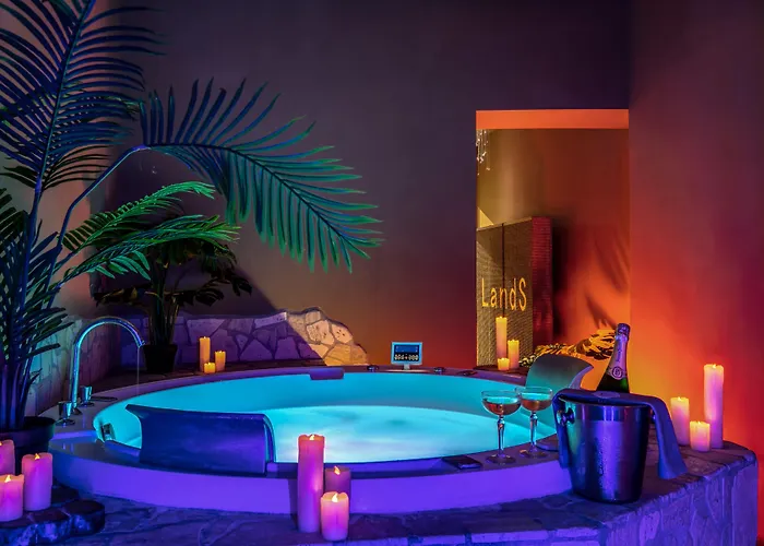 Hotel 87 Eighty-Seven - Maison D'Art Collection