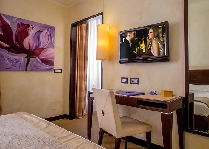 Les Fleurs Luxury House