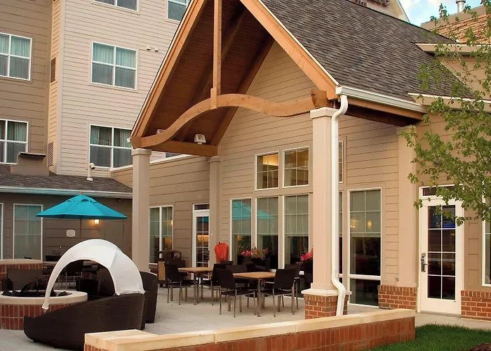 Dog friendly hotels Residence Inn Toledo Maumee