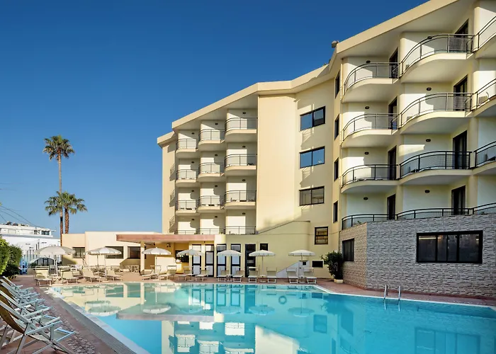 Rina Hotel