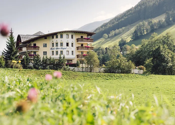 Wellness Refugium & Alpin Royal - Small Luxury s Of The World