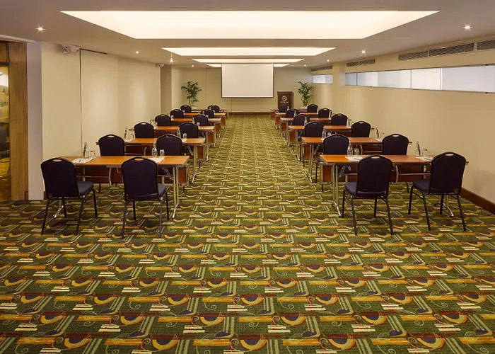 Hotel Estelar Miraflores