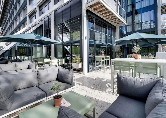 In Luxury hotels Novotel Paris Centre Bercy