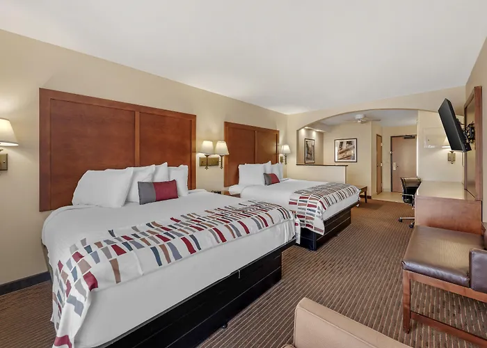 Hotels with pool Best Western Alamo Suites