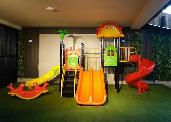 Lijam Hotel