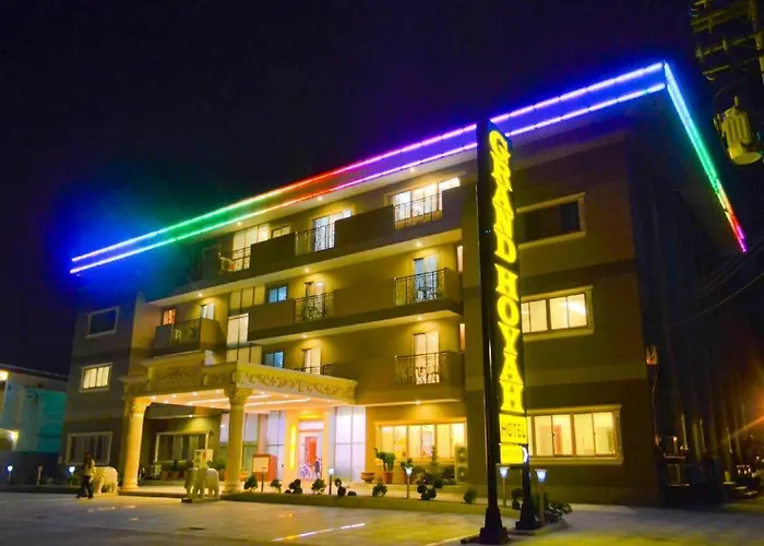 Grand Hoyah Hotel