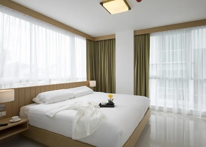 Apartments Modern Thai Suites