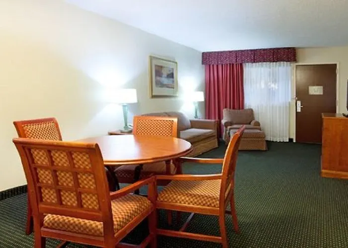 Ramada Inn Lafayette Conference Center