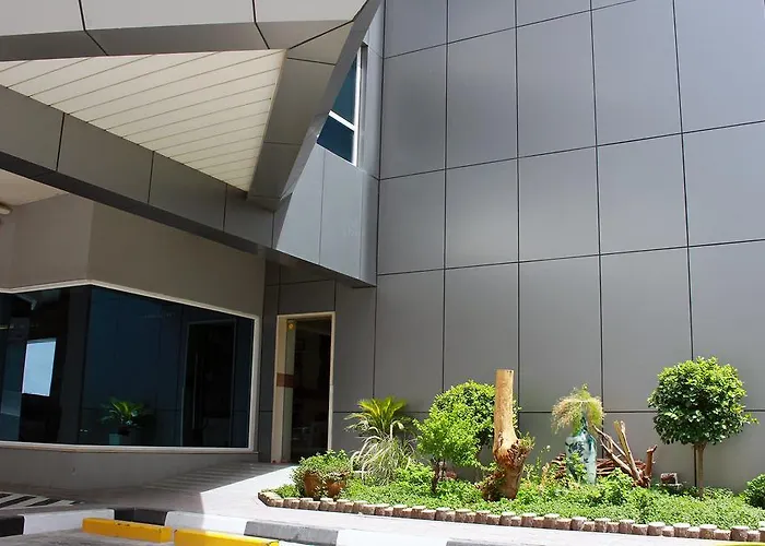 Al Deyafa Hotel Apartments