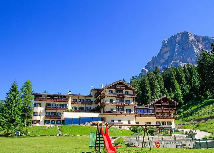 Hotel con piscina: Hotel San Martino