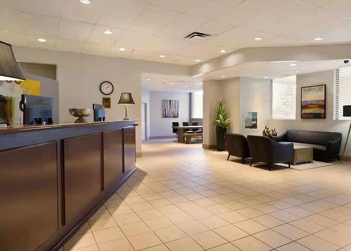 Travelodge Macleod Trail