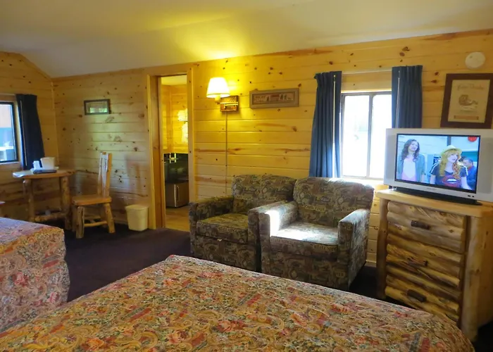 Econo Lodge Bayview