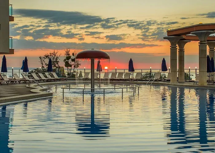 Astera Hotel & Spa With Free Private Beach