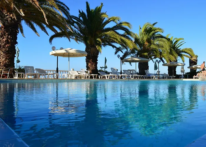Hotel met uitzicht: Paradise Beach Hotel