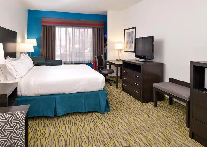 Golf hotel: Holiday Inn Express Hotel & Suites Omaha West By Ihg