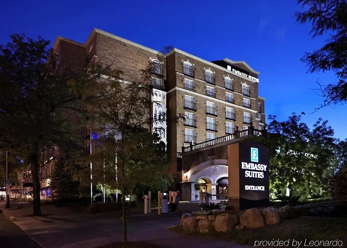 Drury Plaza Hotel St. Paul Downtown