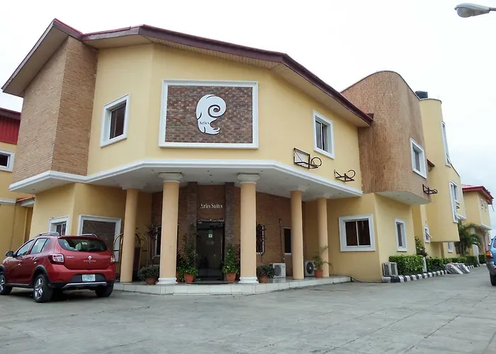 Сity center hotels Aries Suites