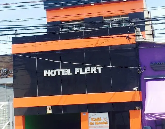 Flert Santana