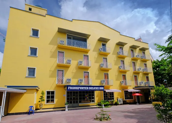 Pet Friendly hotel: Frankfurter Deluxe Inn