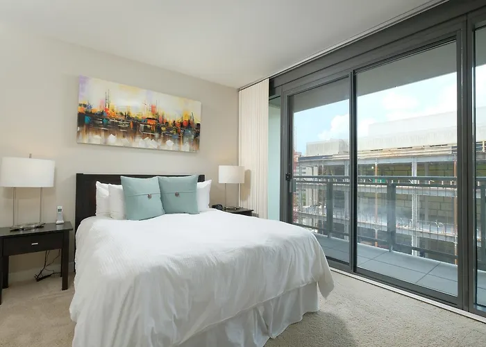 Apart hotel: Churchill At Newseum Residences