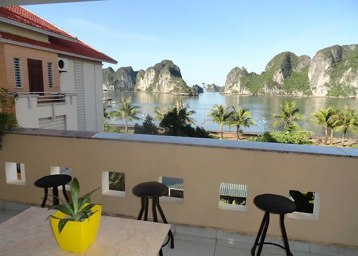 Ha Long Lily Homestay