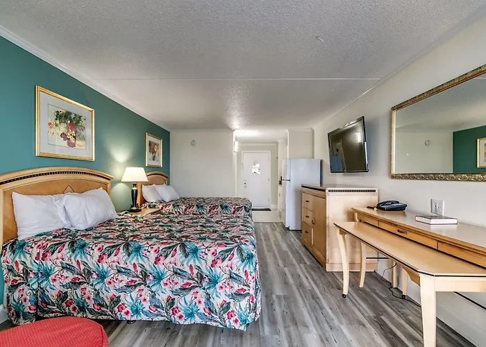 Sea Hawk Oceanfront