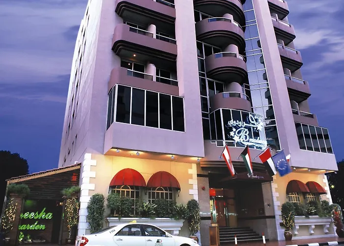 Broadway Hotel