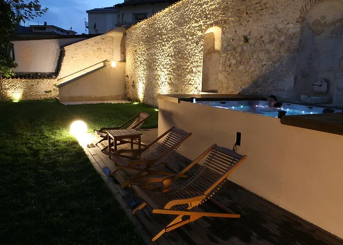 Palazzo Rustici Charme B&B & Garden Spa
