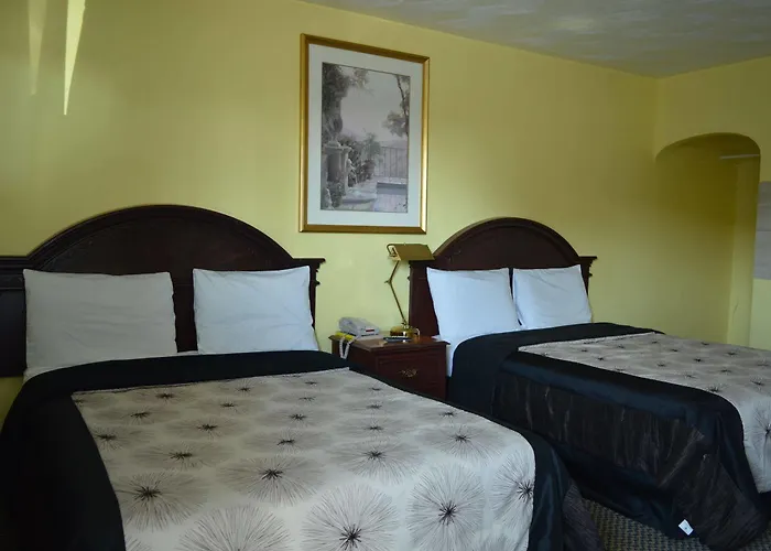 East Court Motel