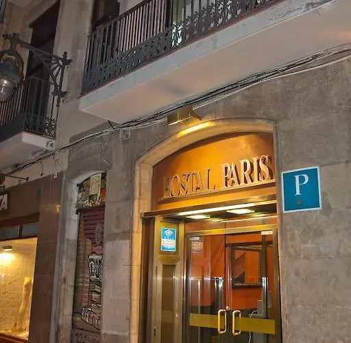  Hostal Paris