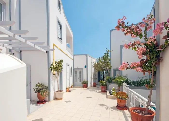 Glaros Hotel