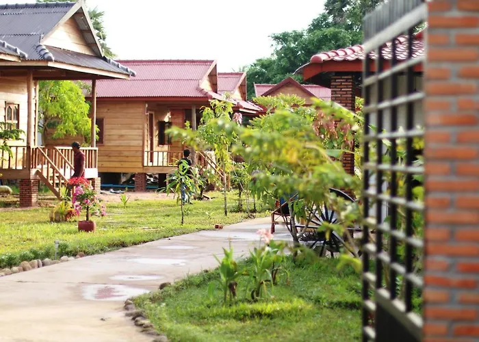 Hidden Oasis Bungalows