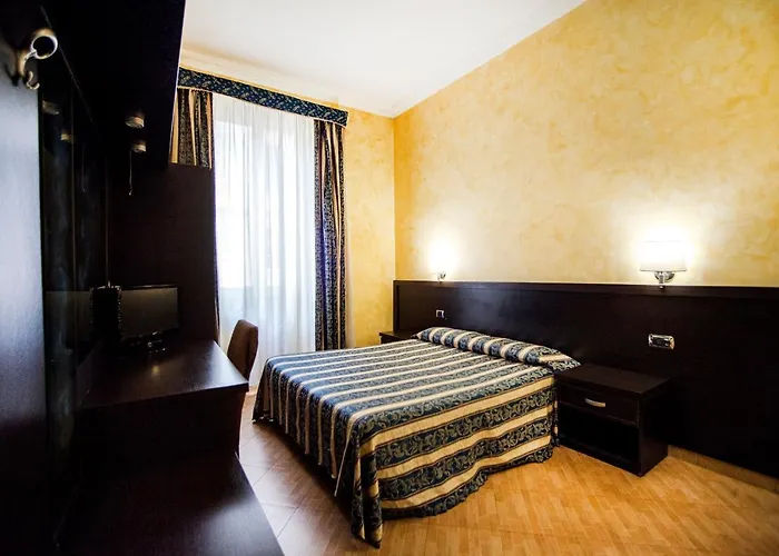 Hotel: Funny Holiday