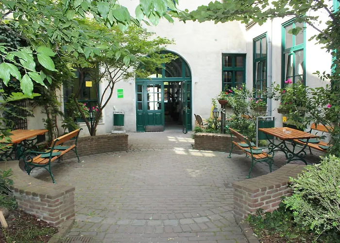  Porzellaneum