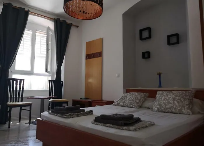 Hotel: Main Bus Station Rooms