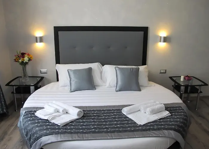 Central hotel: Roma Veneto Relais