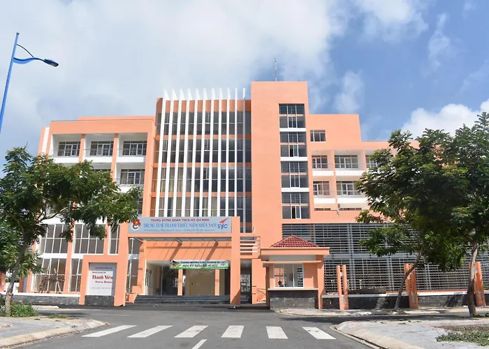 Thanh Nien - Vung Tau