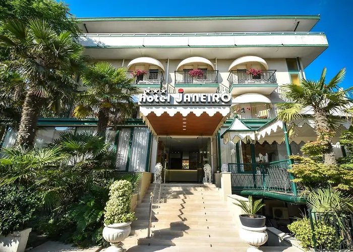 3-Sterne-Hotel: Hotel Janeiro