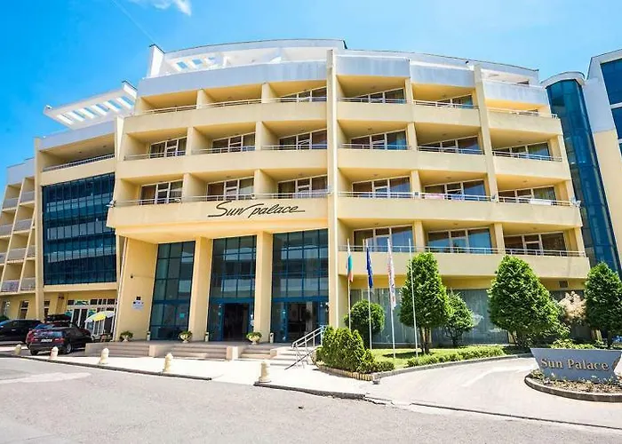 Sun Palace