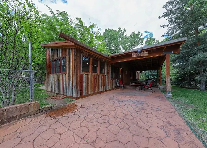 Creekside 61 East