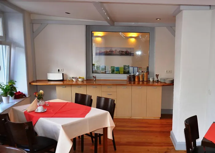 Hotel nahe Flughafen: CVJM Hotel am Dom