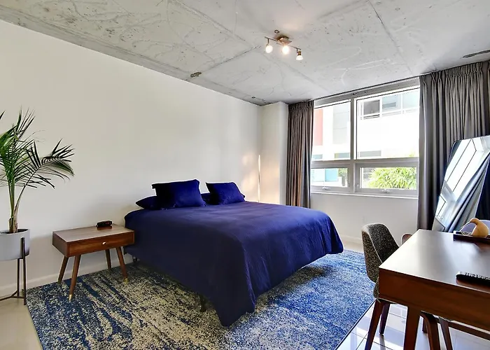 Midtown Luxury