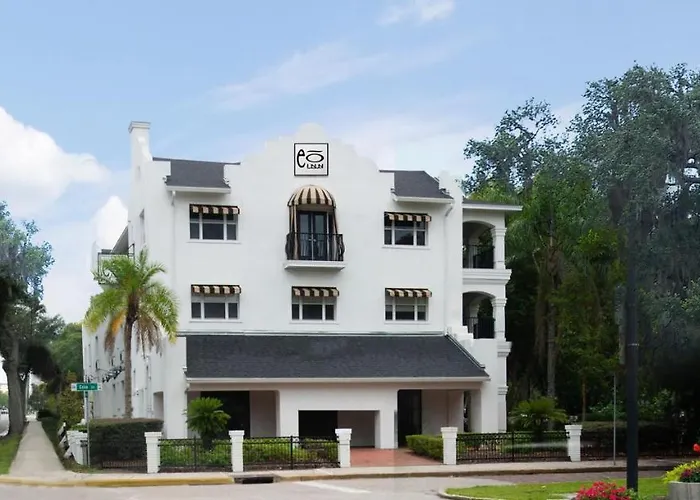 Eo Inn - Downtown