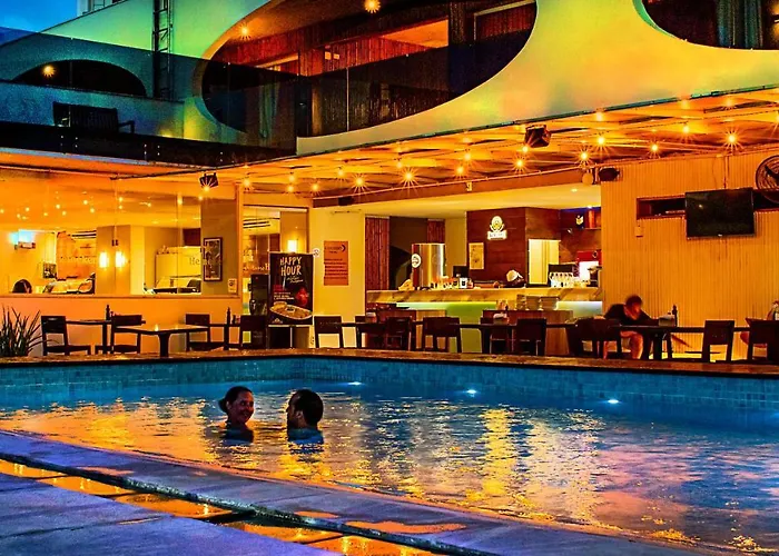Cocoon & Lounge