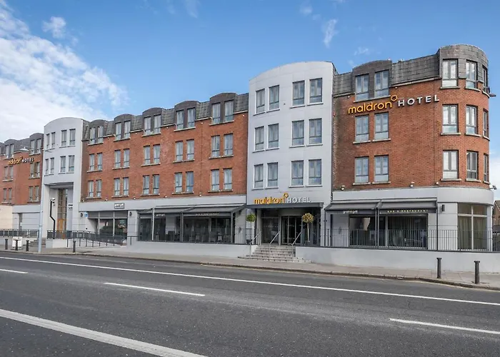 Maldron Pearse Street City