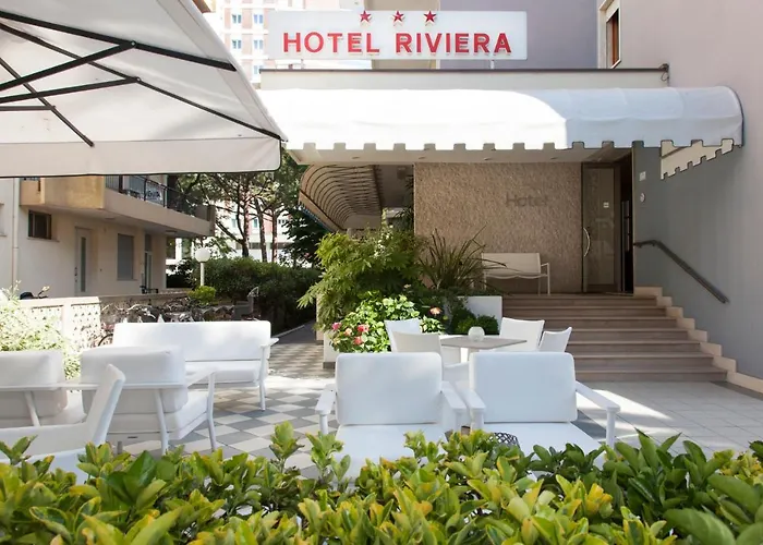  Riviera